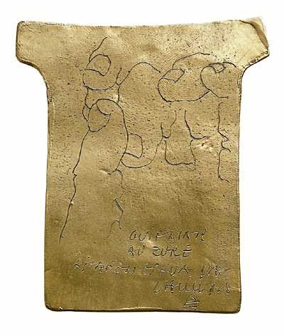 Lee más sobre el artículo Las Medallas y Colgantes con Huellas Dactilares de Eduardo Chillida