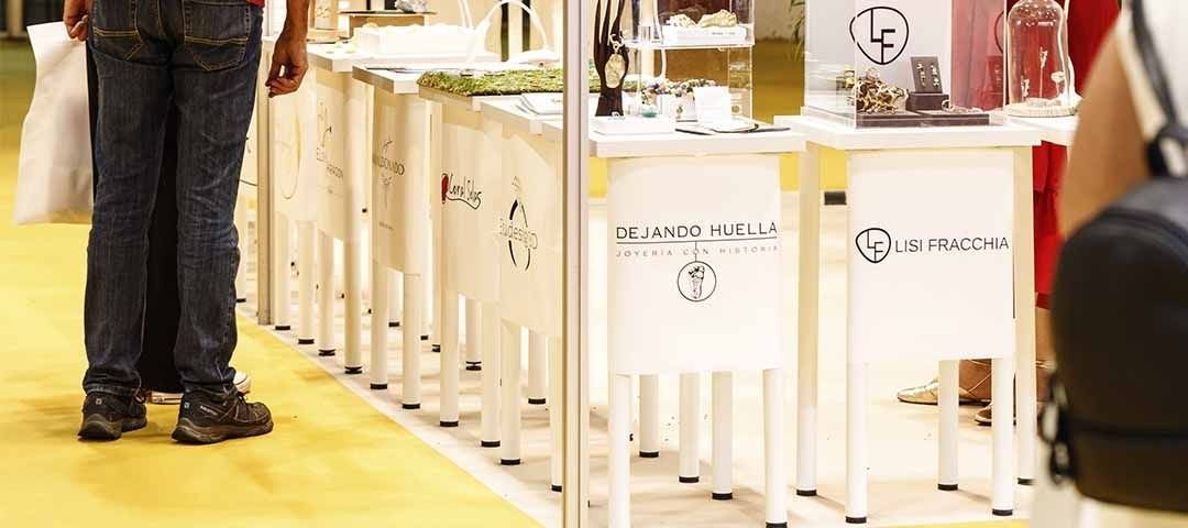 Madrid Joya stand